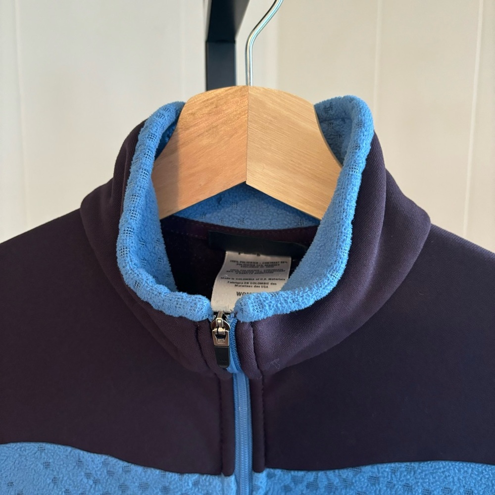 Patagonia Rhythm 1/4 Zip Thumb holes Fleece Blue Purple Pullover Womens Small